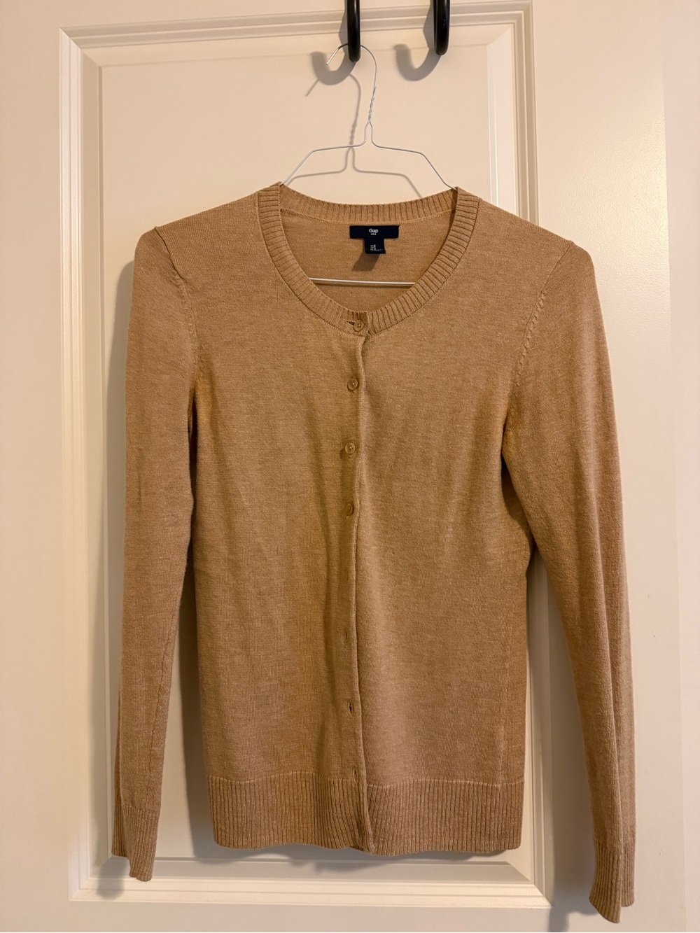 Gap small camel cardigan